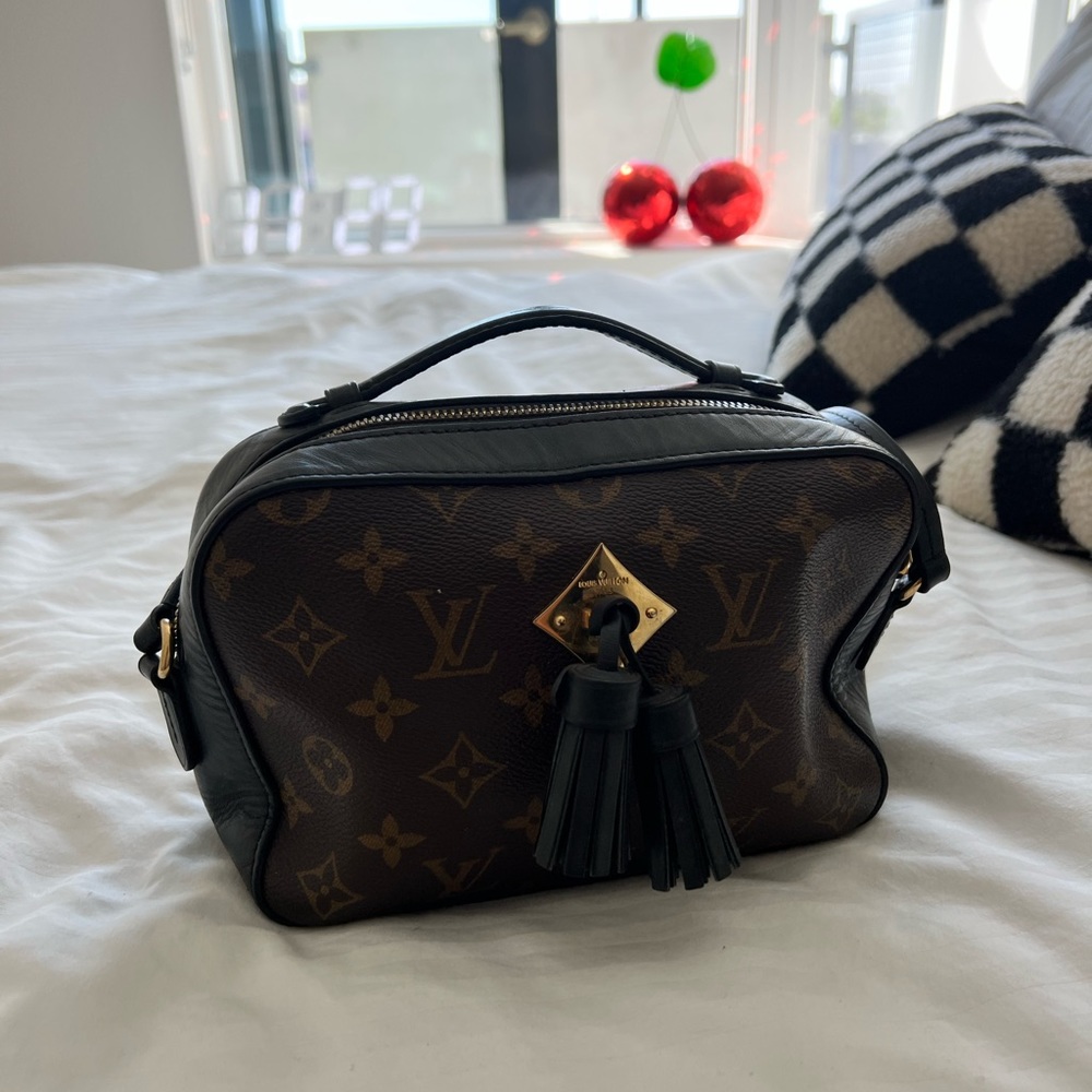 Louis Vuitton cross body handbag